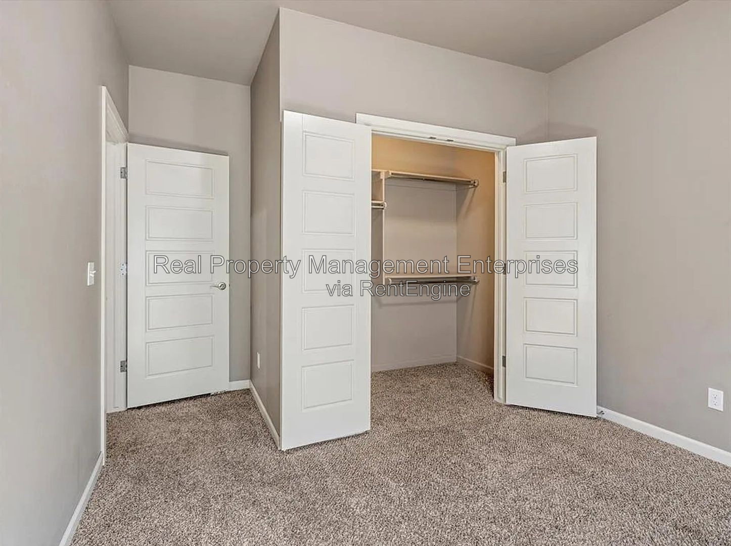 Gallery Image 19