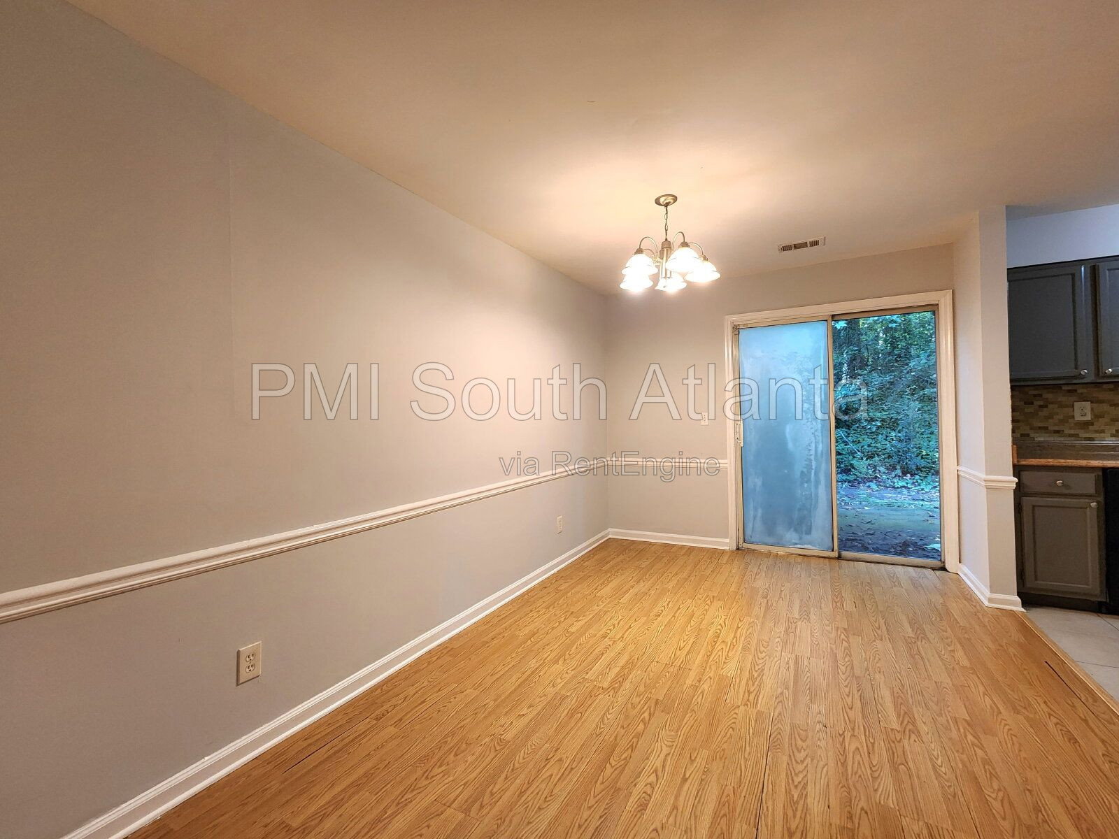 Gallery Image 19