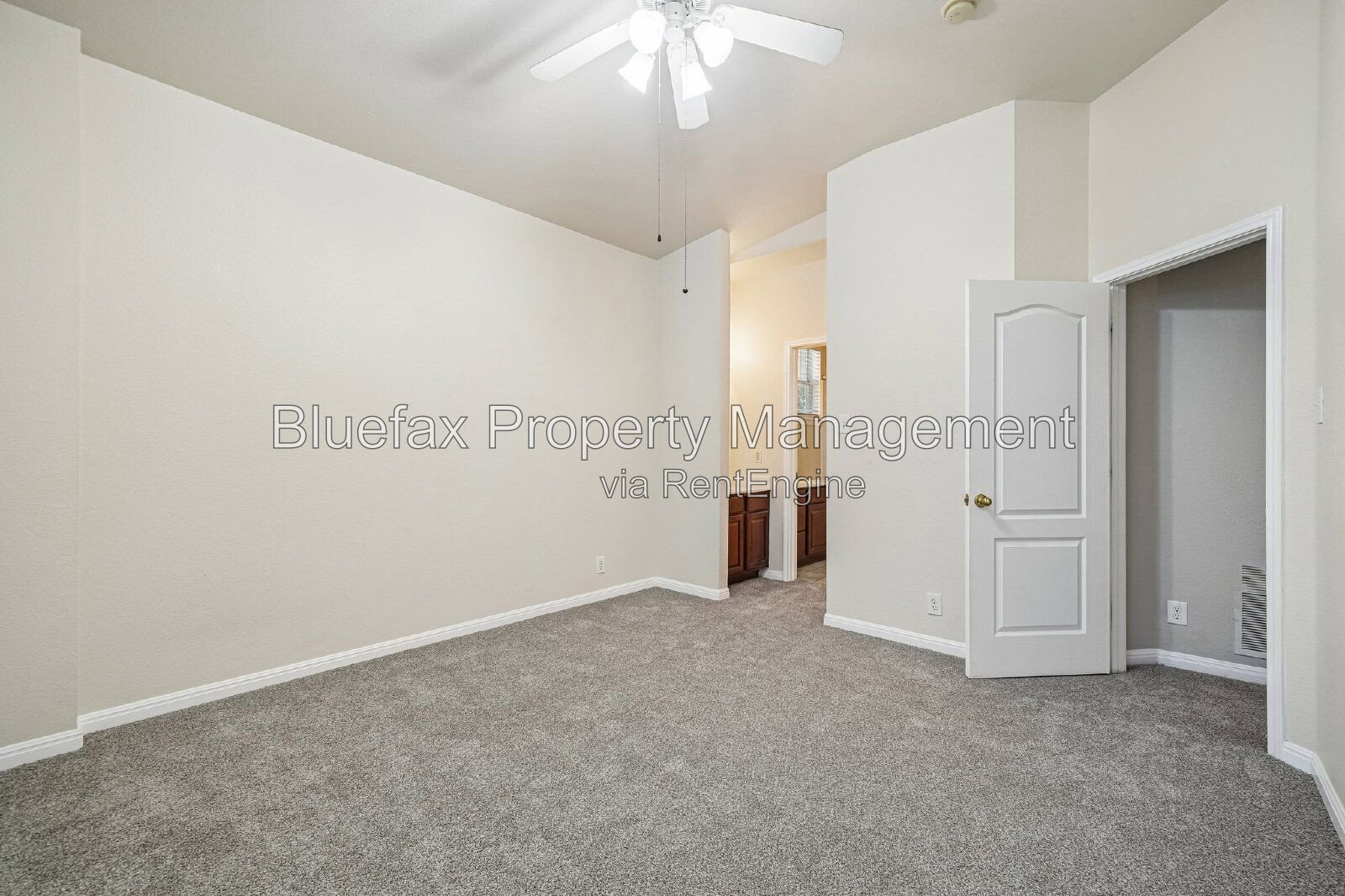 Gallery Image 33