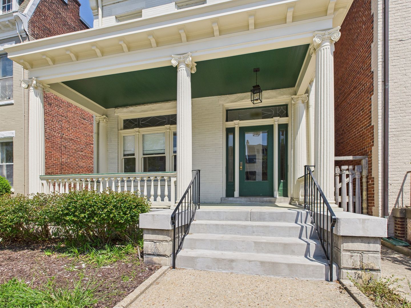 Gallery Image 15