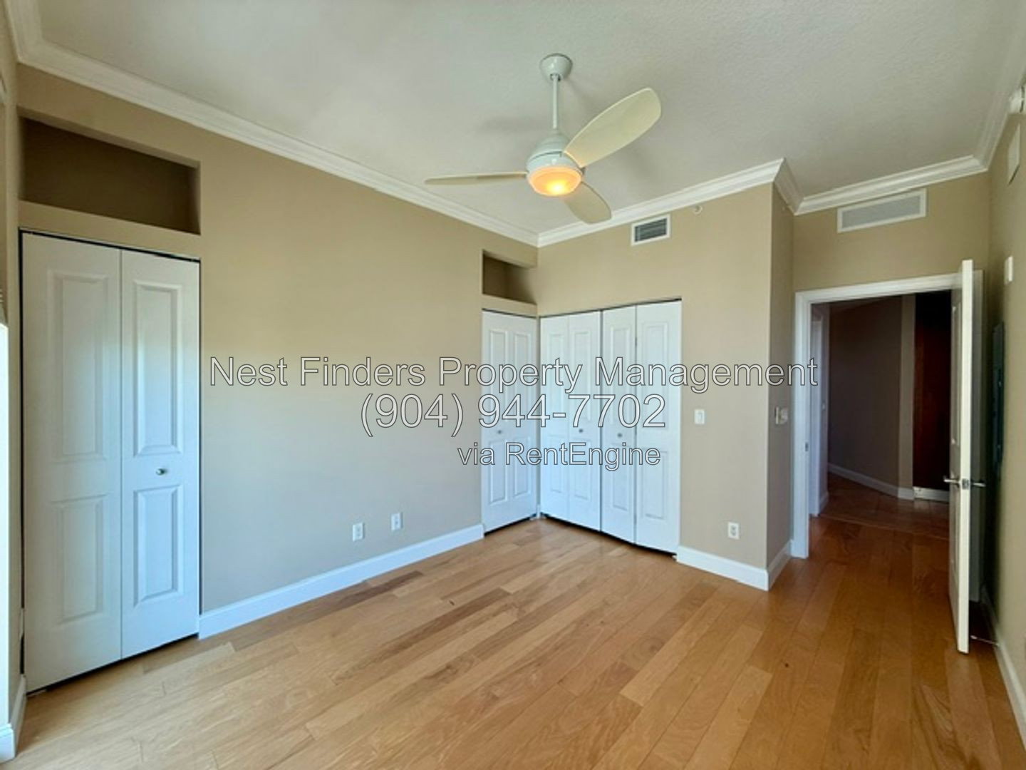 Gallery Image 17