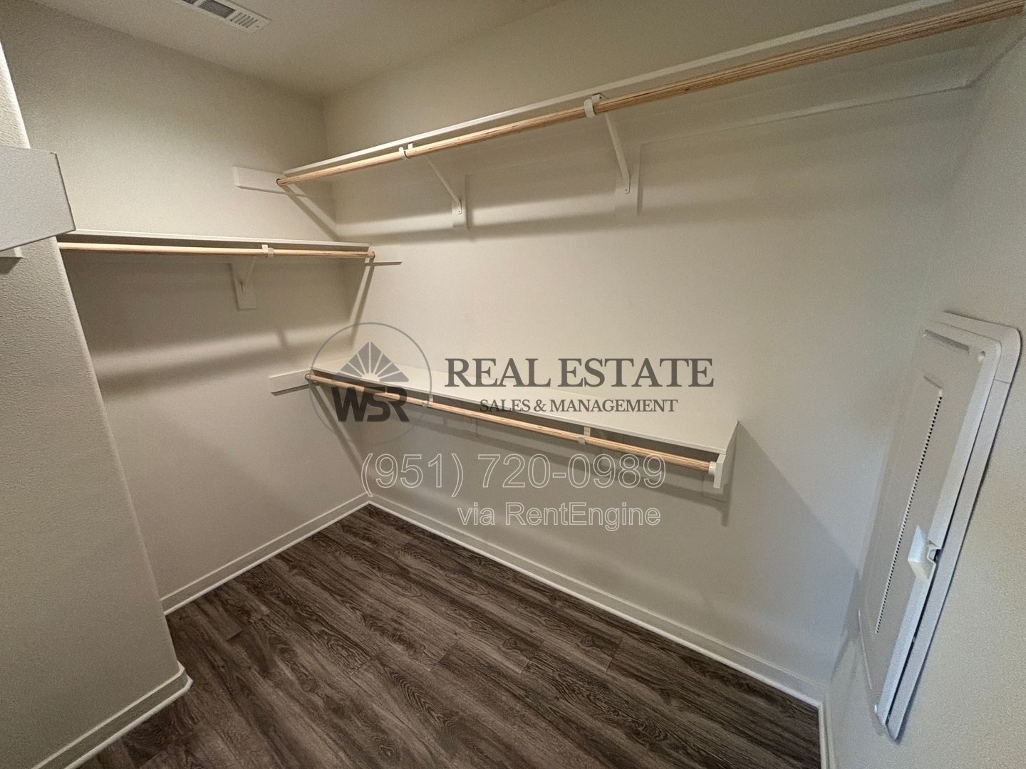 Gallery Image 21