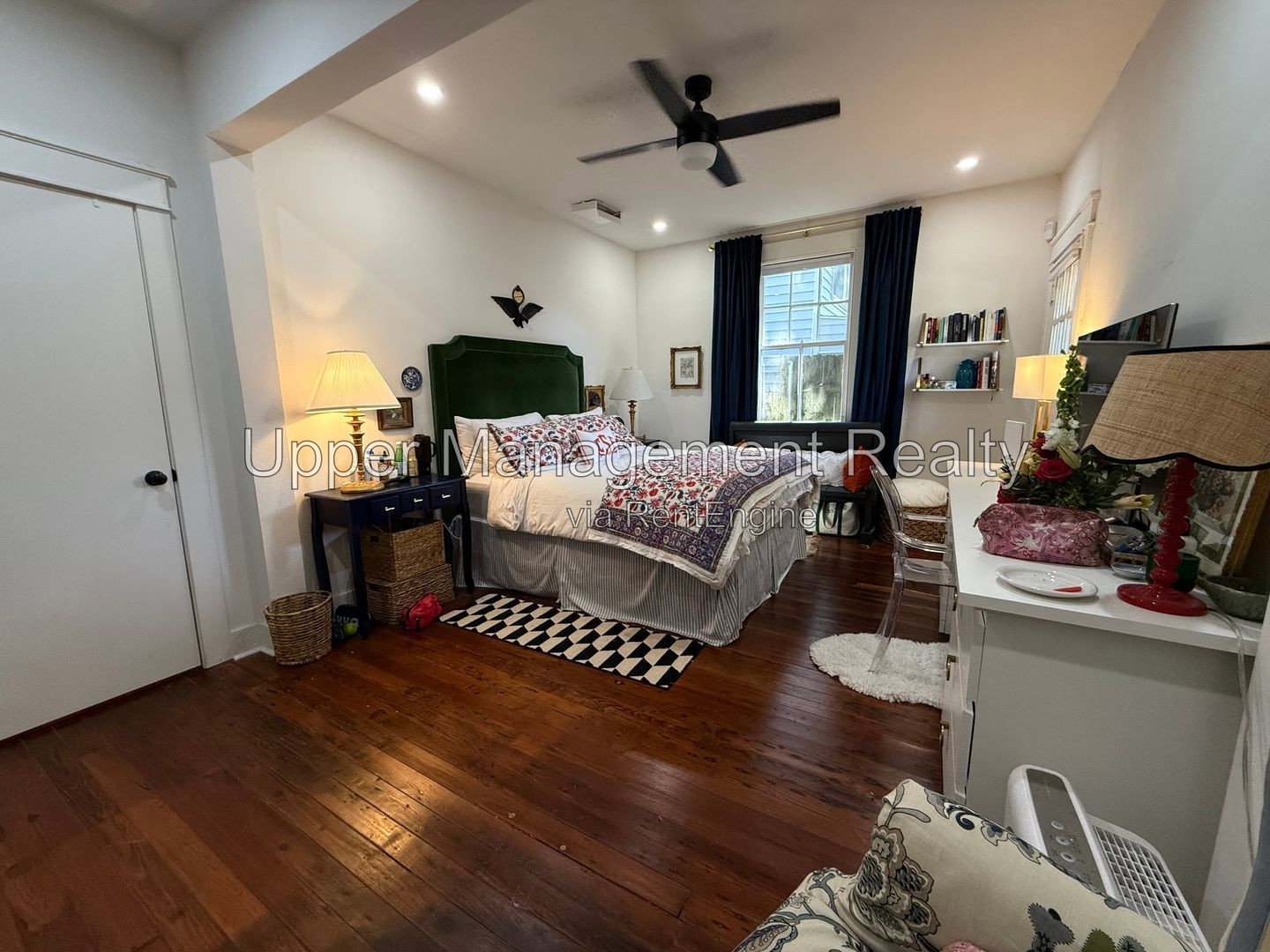 Gallery Image 12