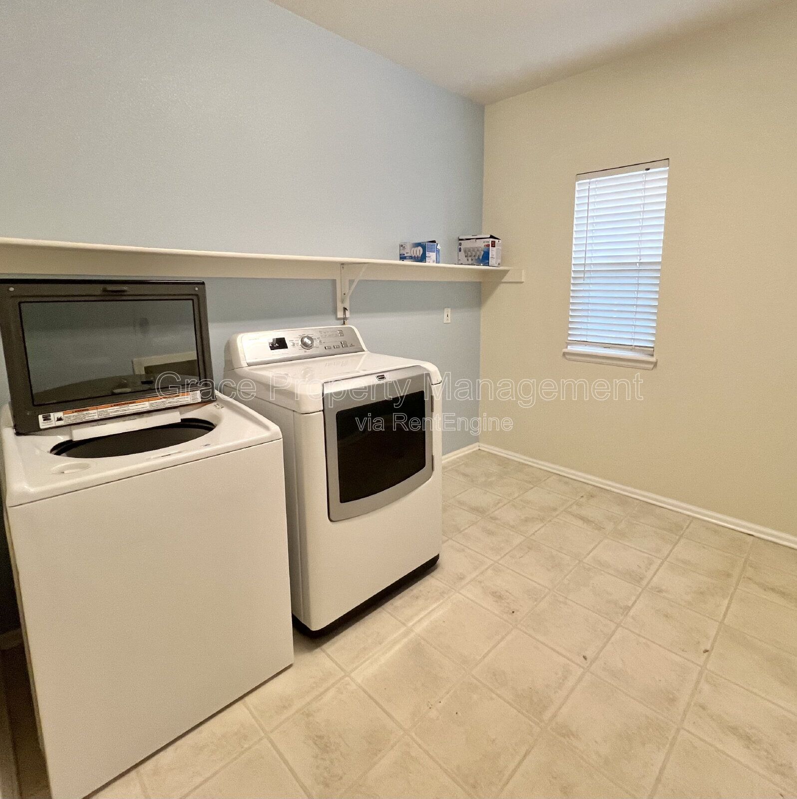 Gallery Image 13