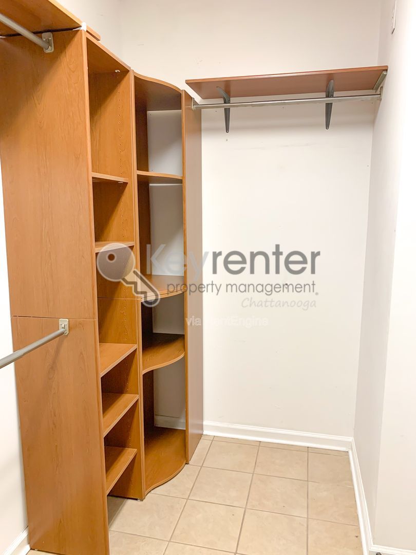 Gallery Image 40