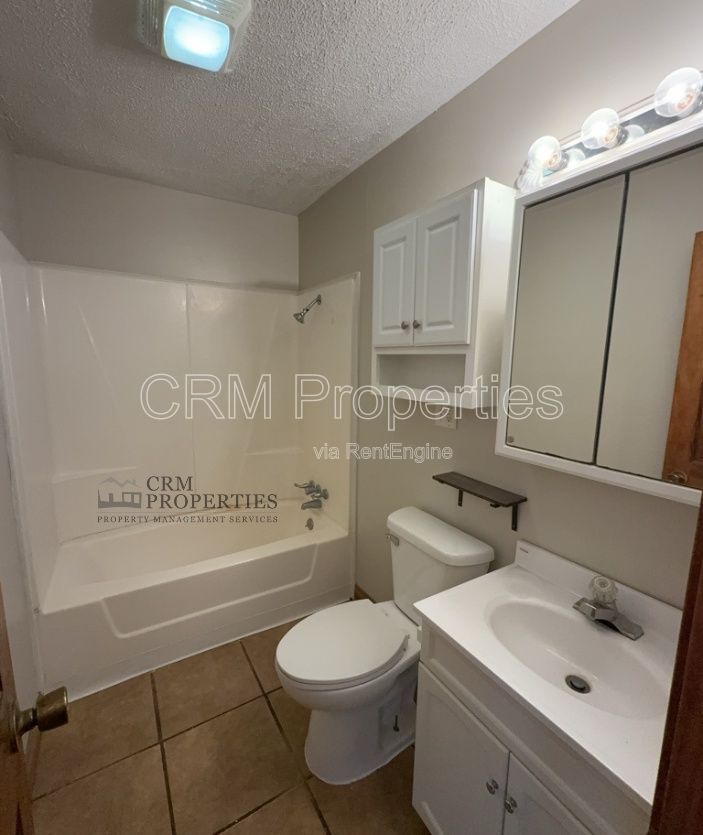 Gallery Image 16