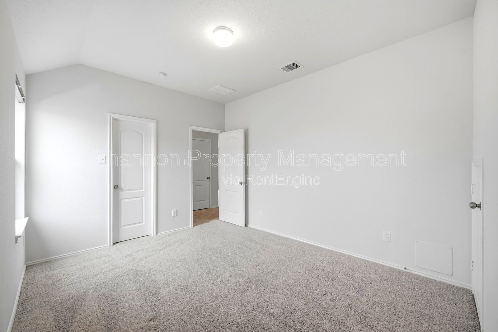 Gallery Image 21