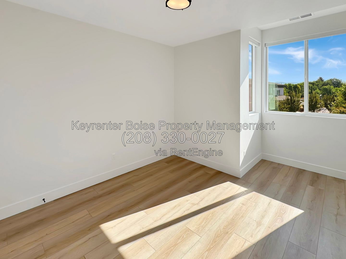 Gallery Image 17