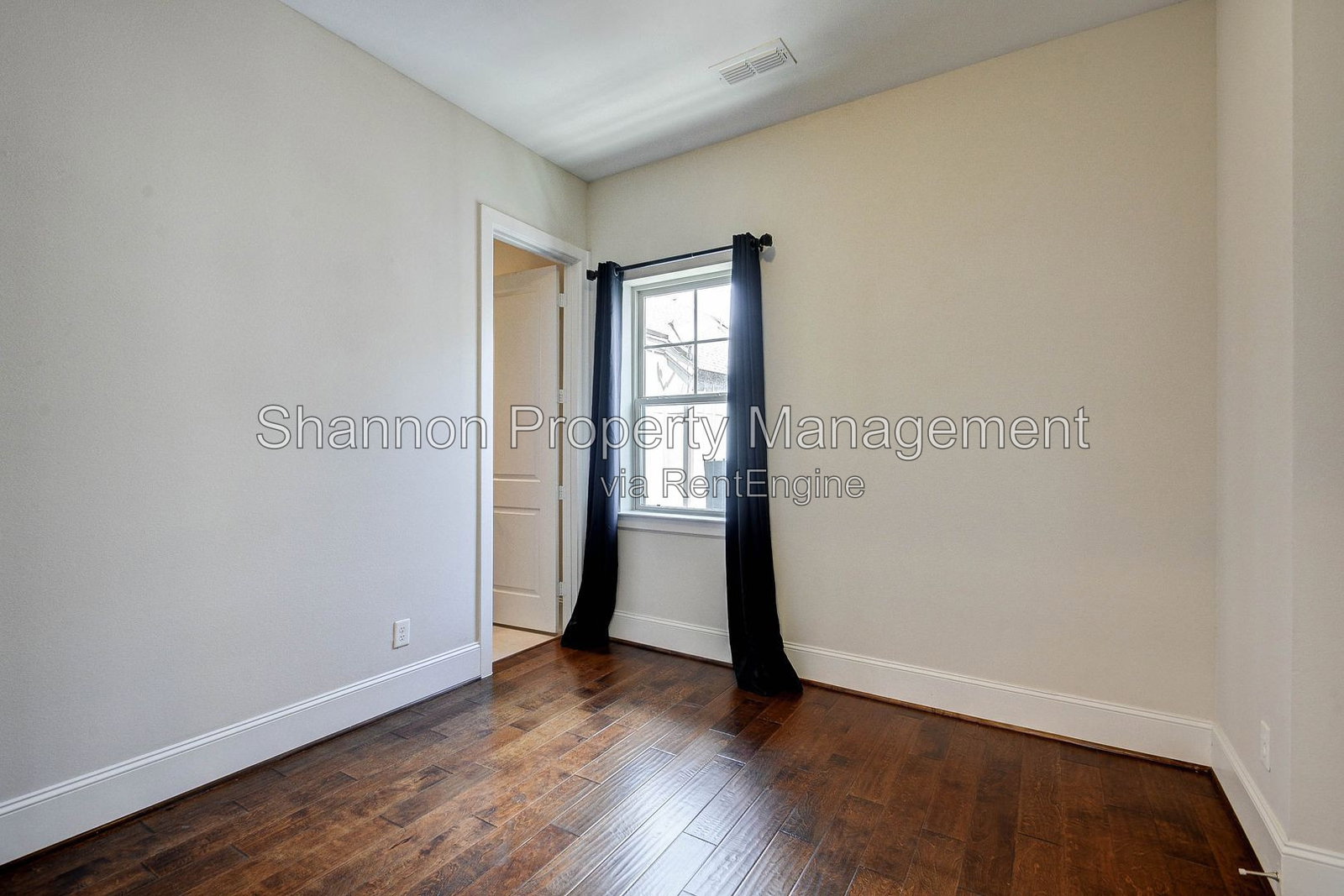 Gallery Image 23