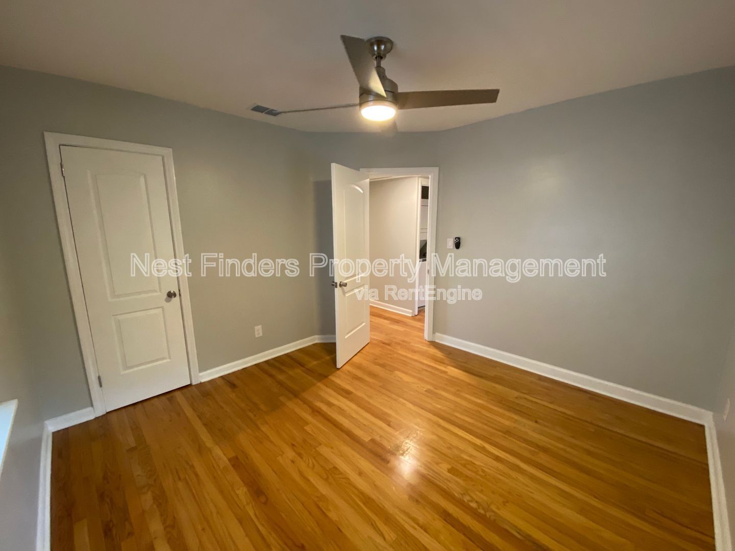 Gallery Image 18