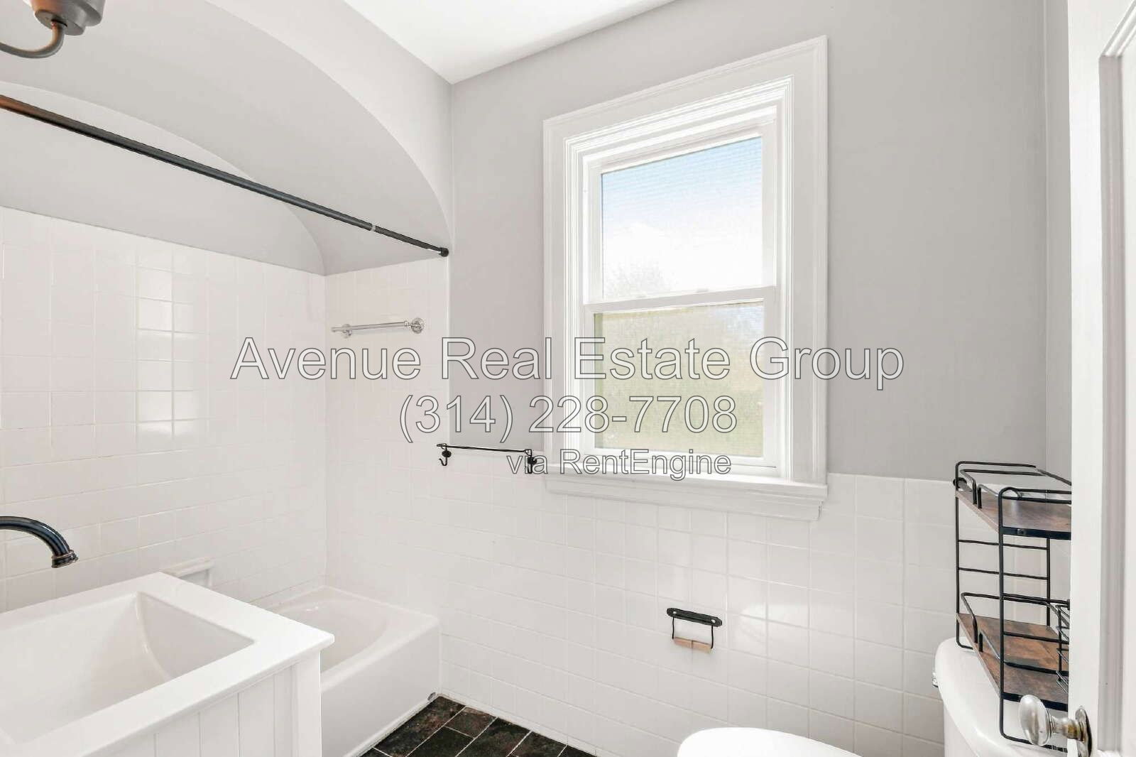 Gallery Image 13