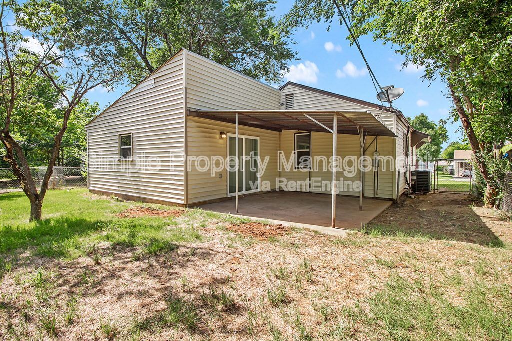 Gallery Image 16