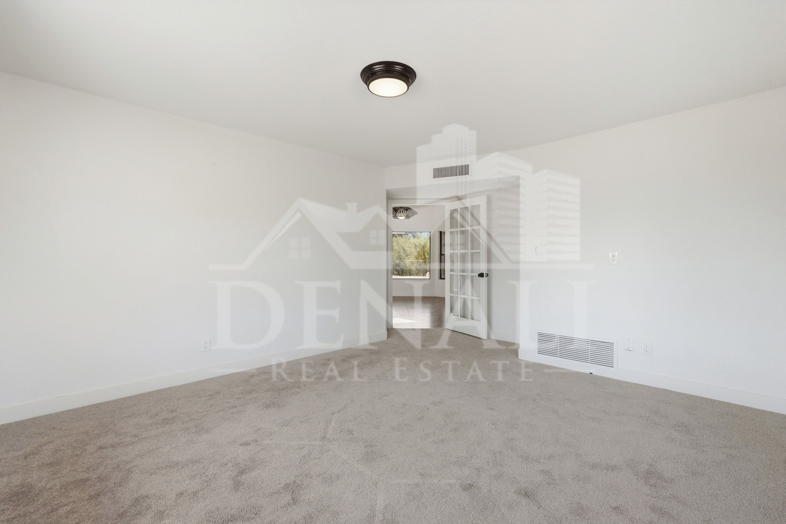 Gallery Image 30