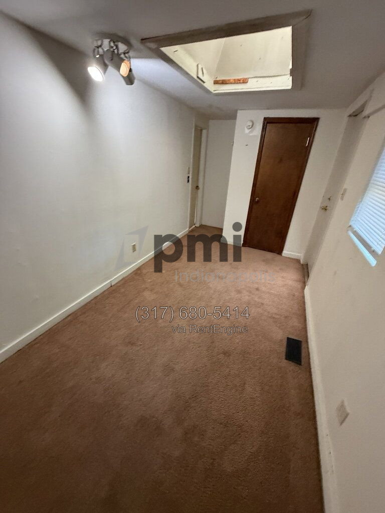 Gallery Image 14