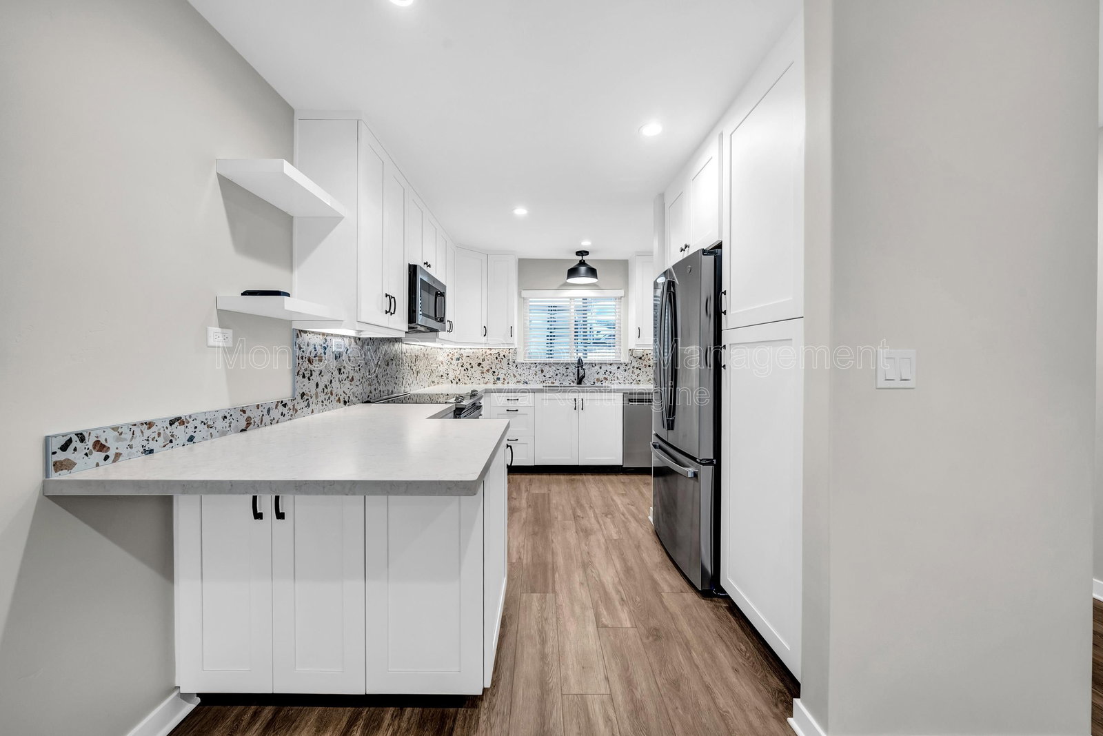 Gallery Image 13