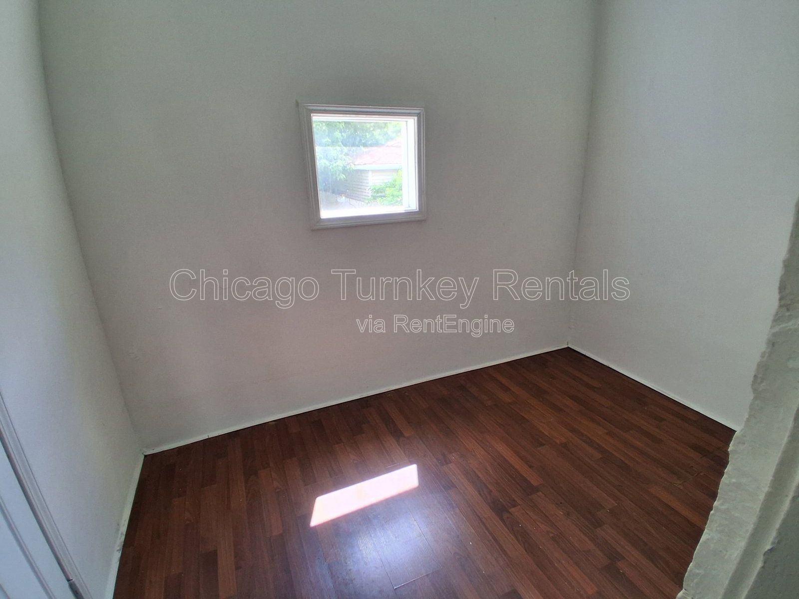 Gallery Image 17