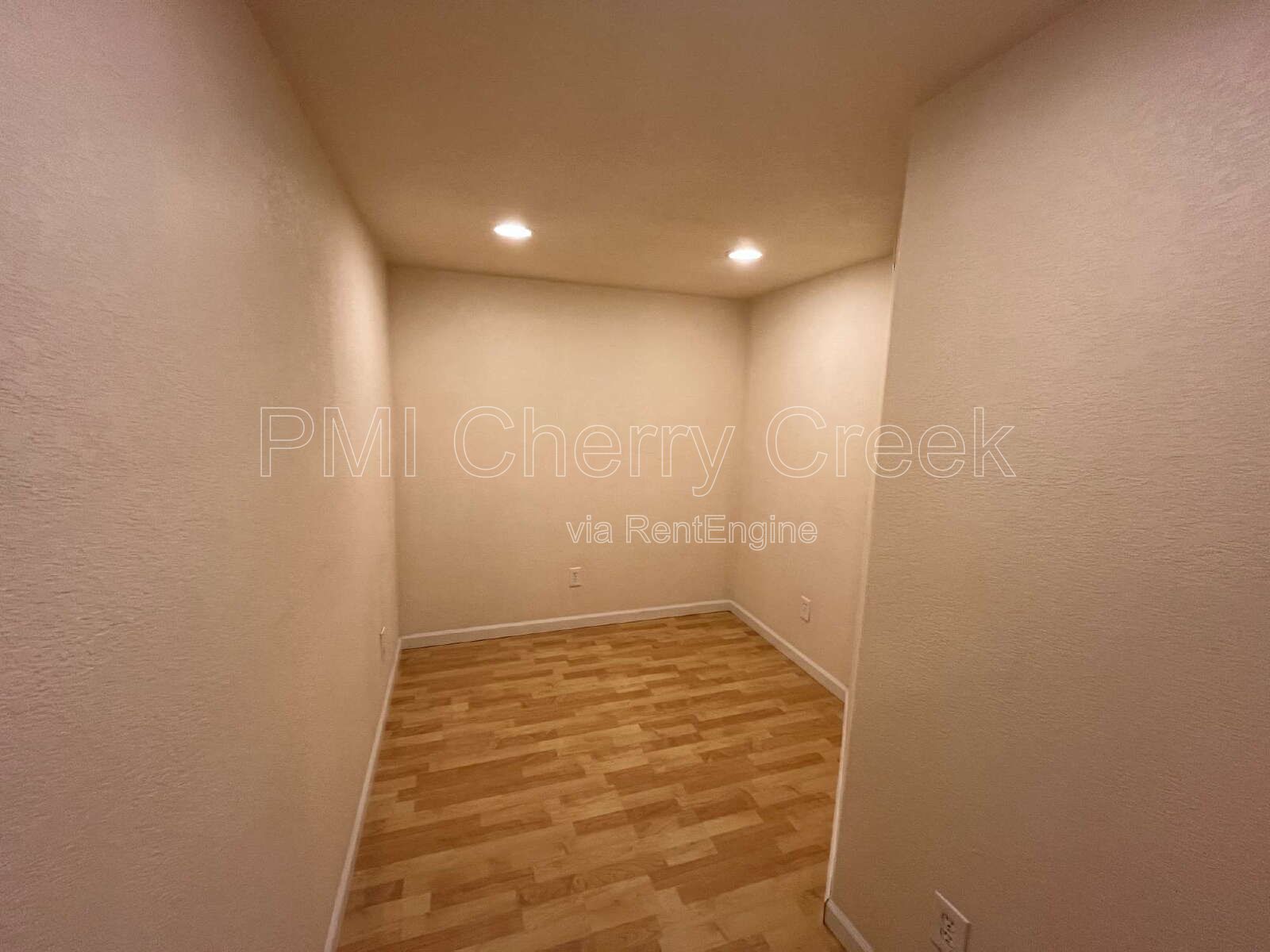 Gallery Image 38