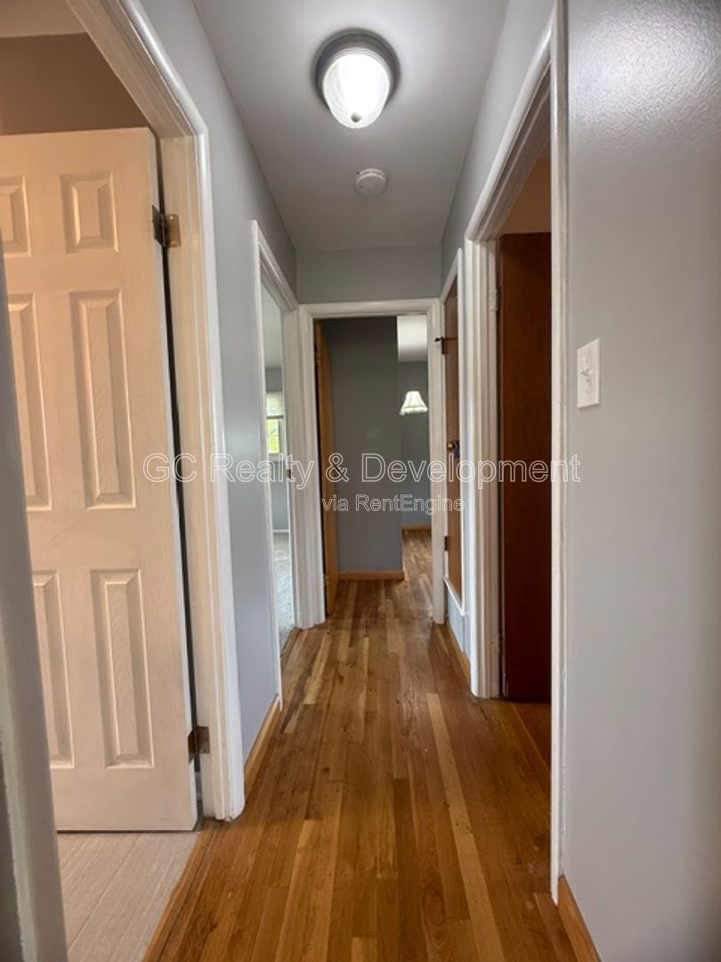 Gallery Image 10