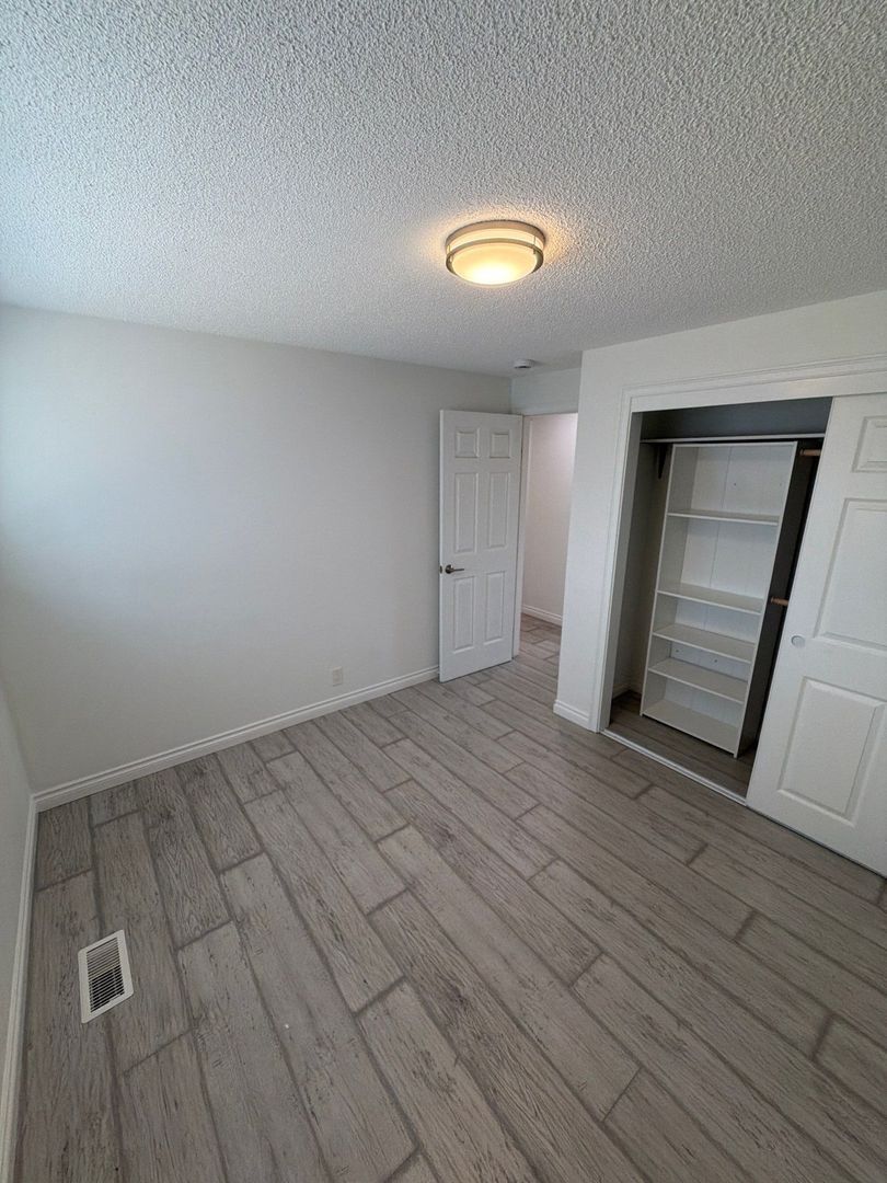 Gallery Image 19