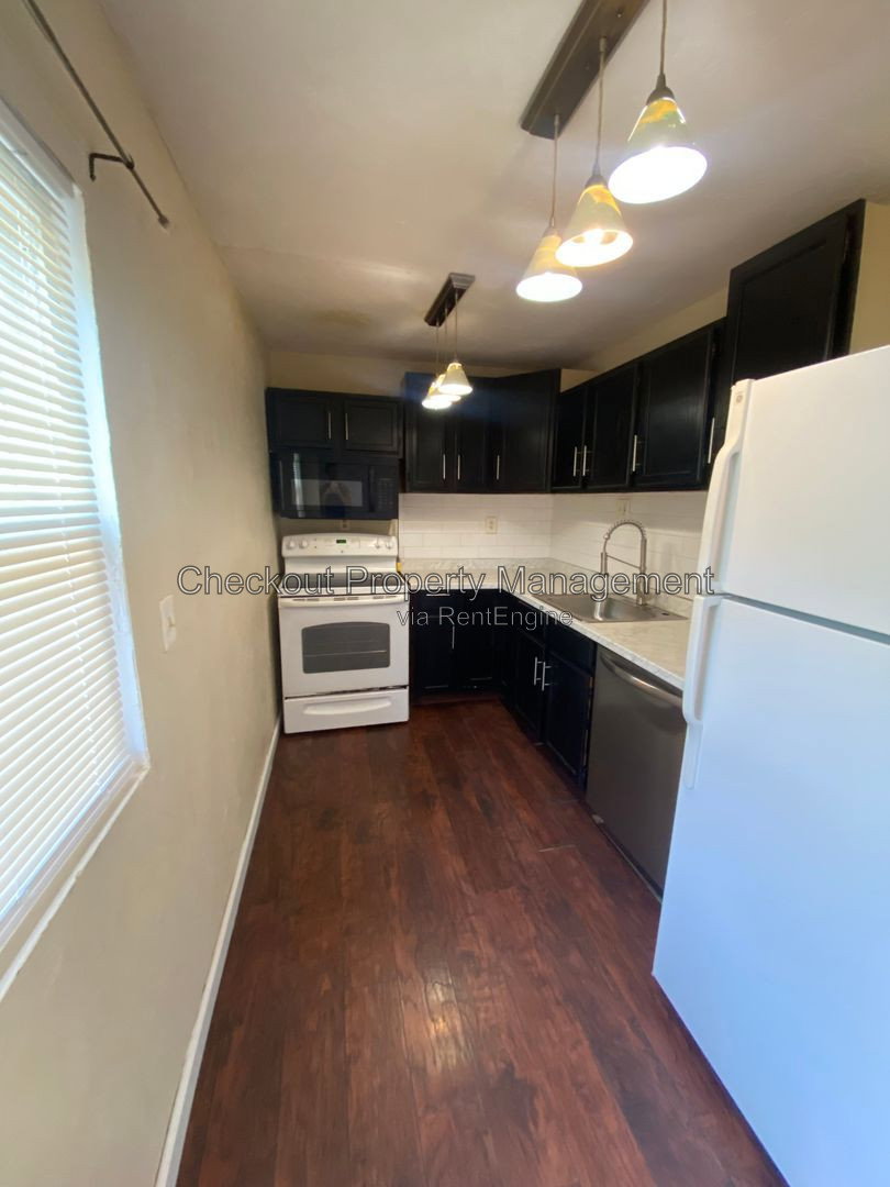 Gallery Image 0