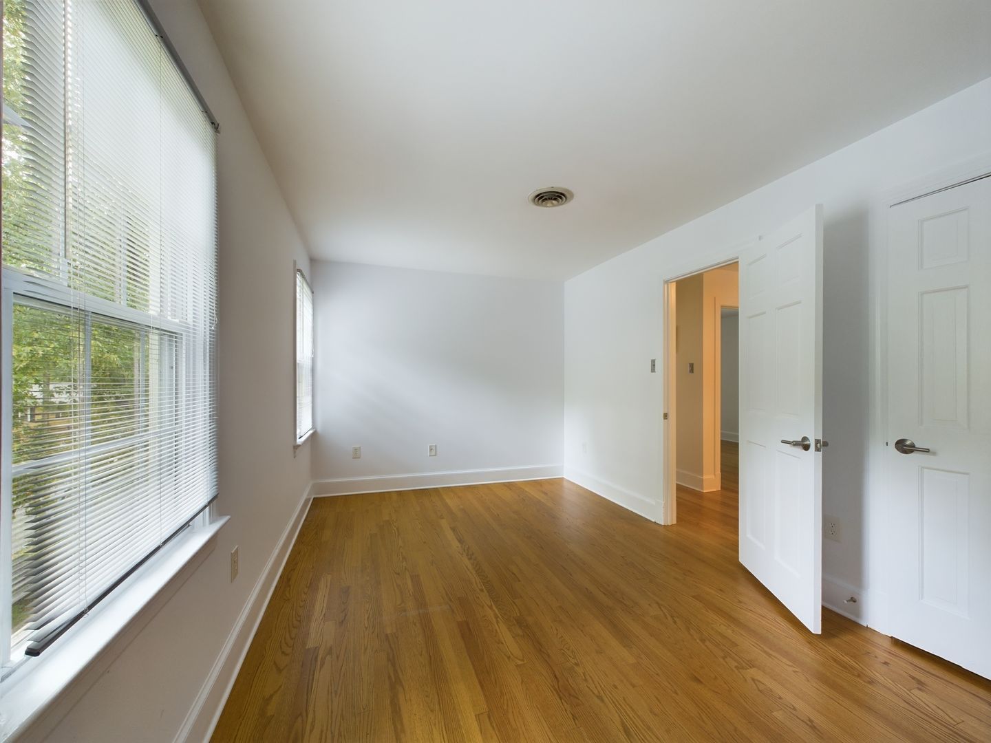 Gallery Image 31