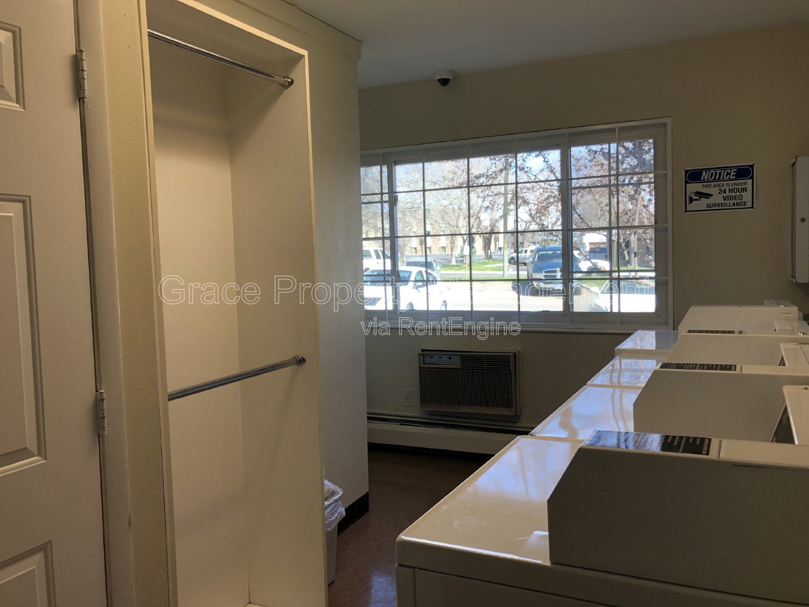 Gallery Image 21