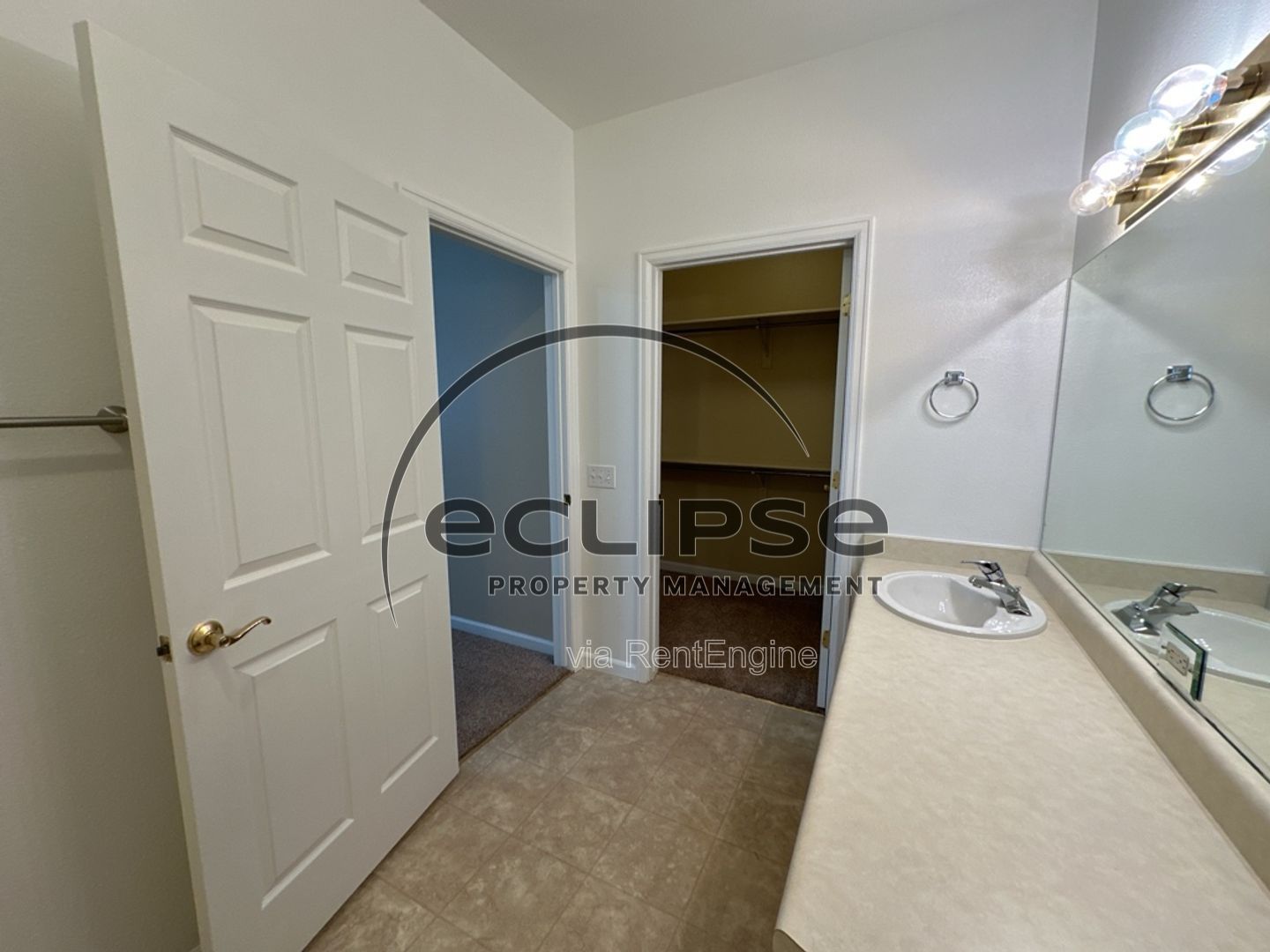 Gallery Image 25