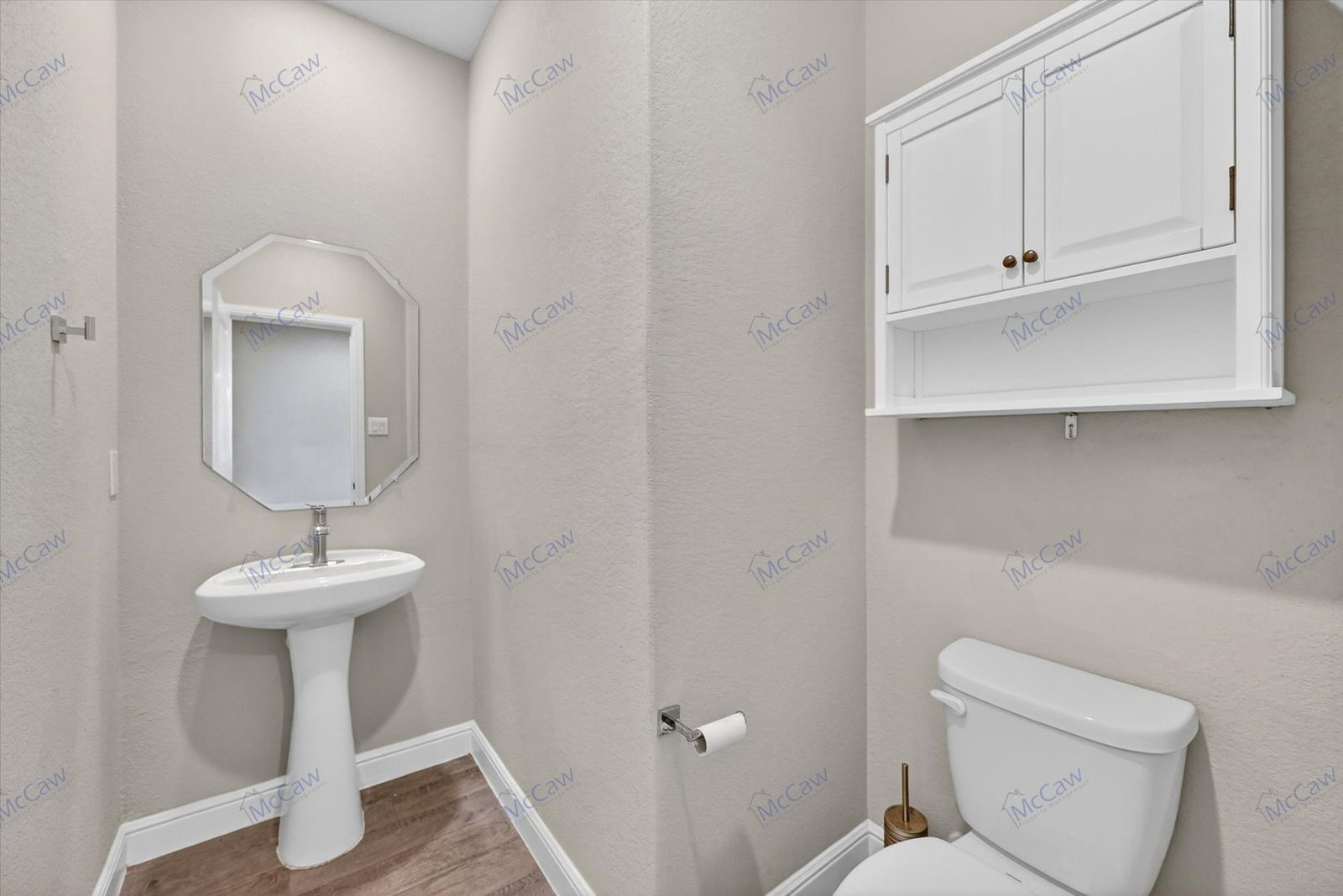 Gallery Image 17