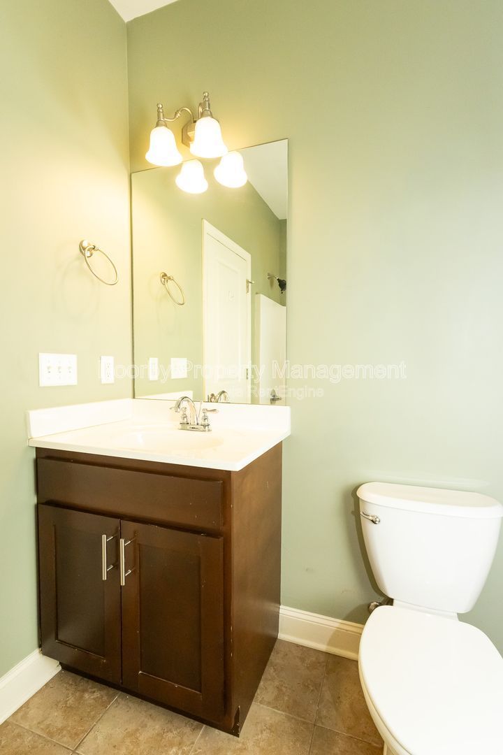 Gallery Image 14