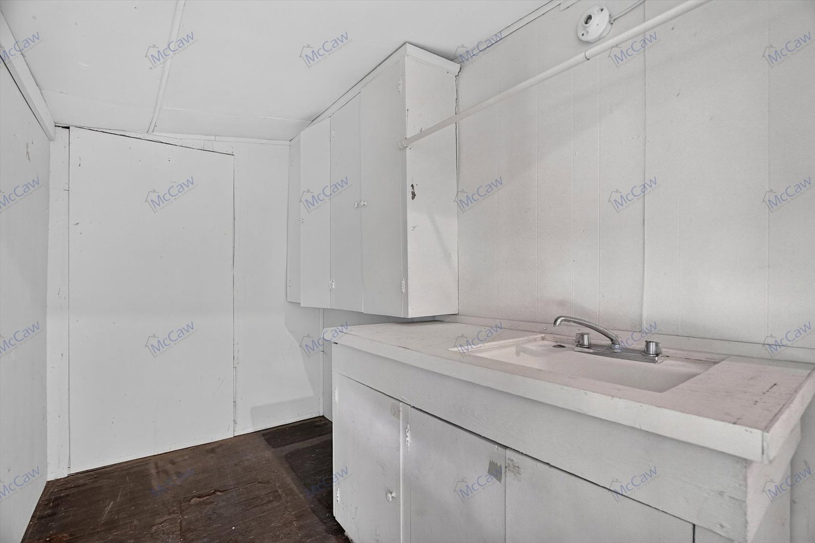 Gallery Image 18