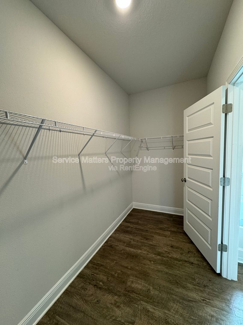 Gallery Image 19