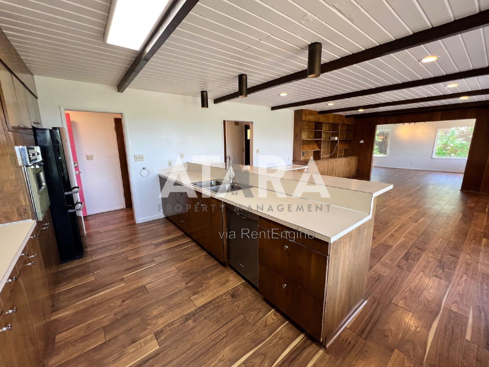 Gallery Image 17