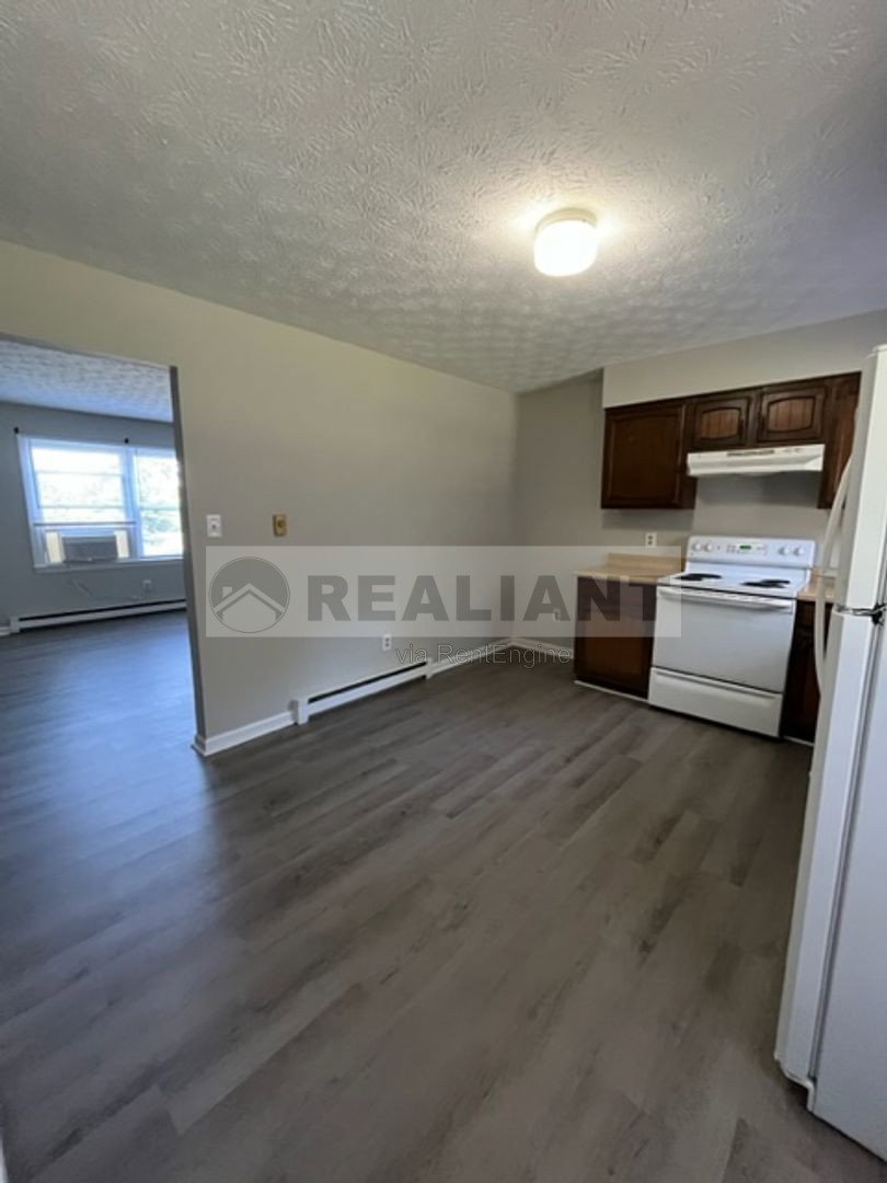 Gallery Image 0