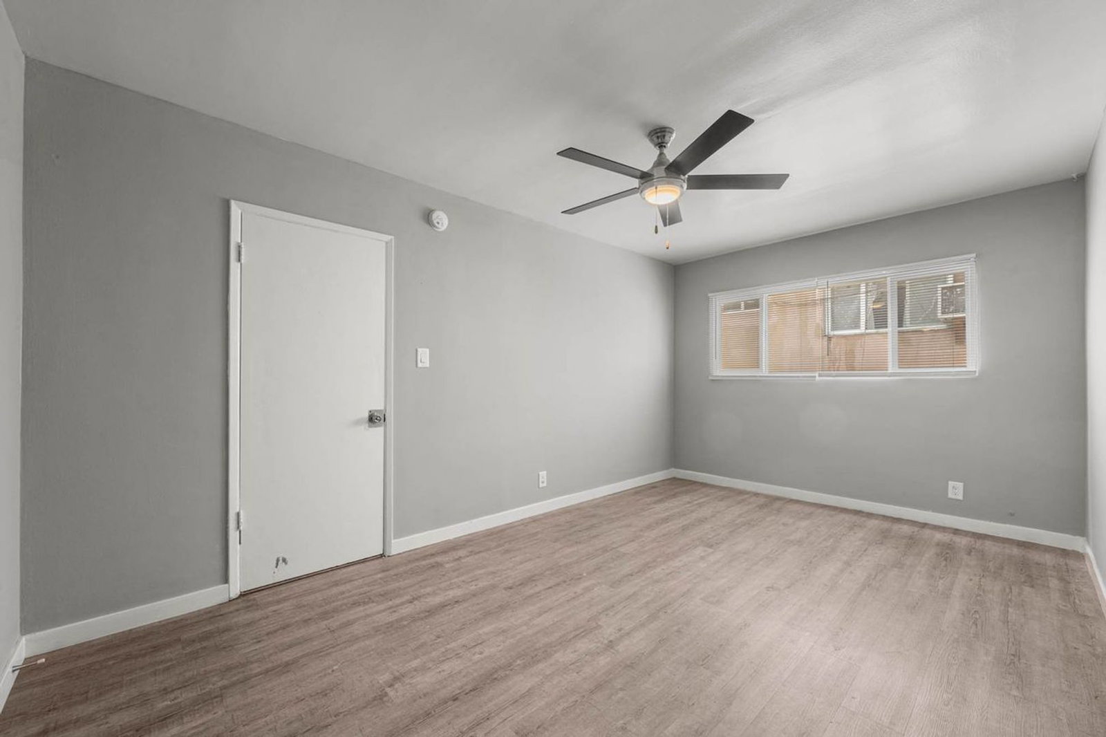 Gallery Image 17