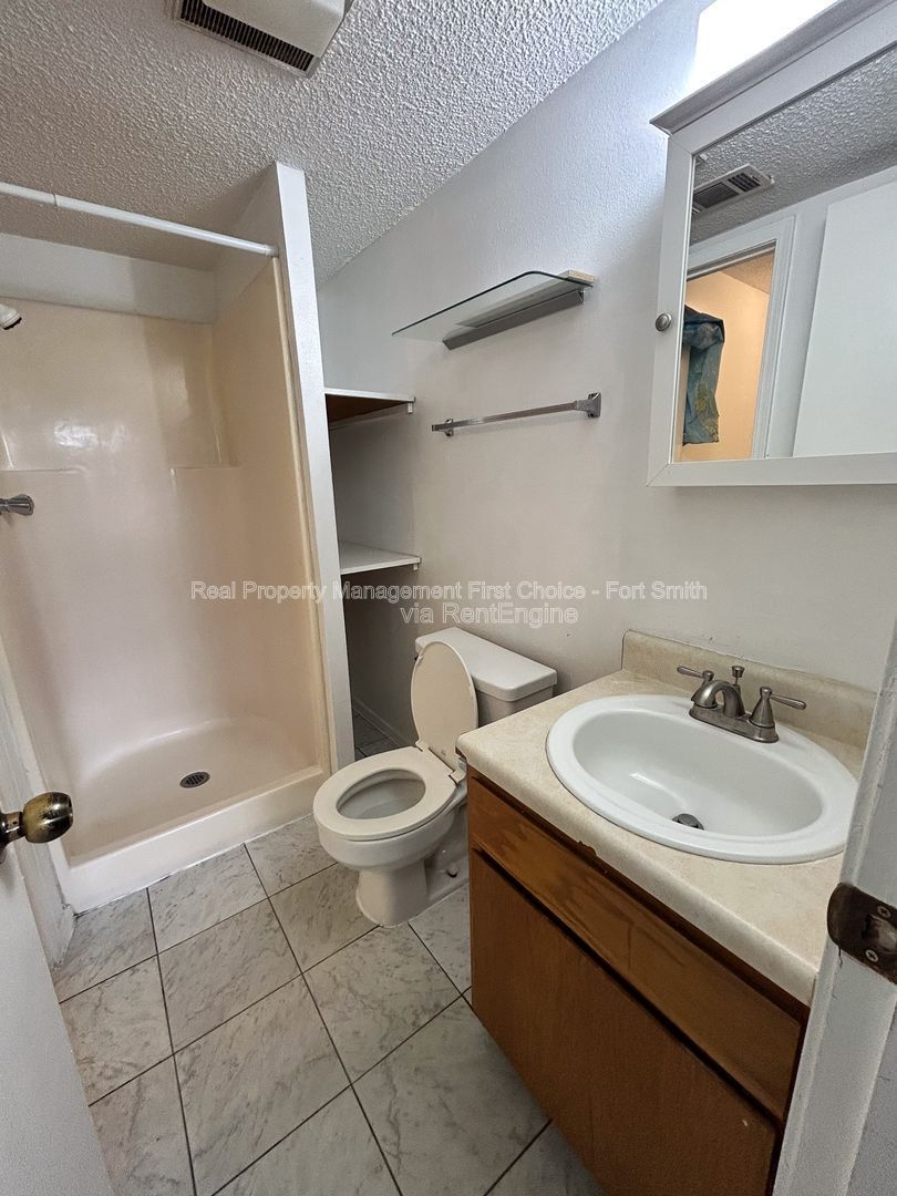 Gallery Image 16