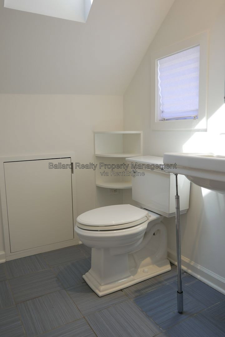 Gallery Image 17