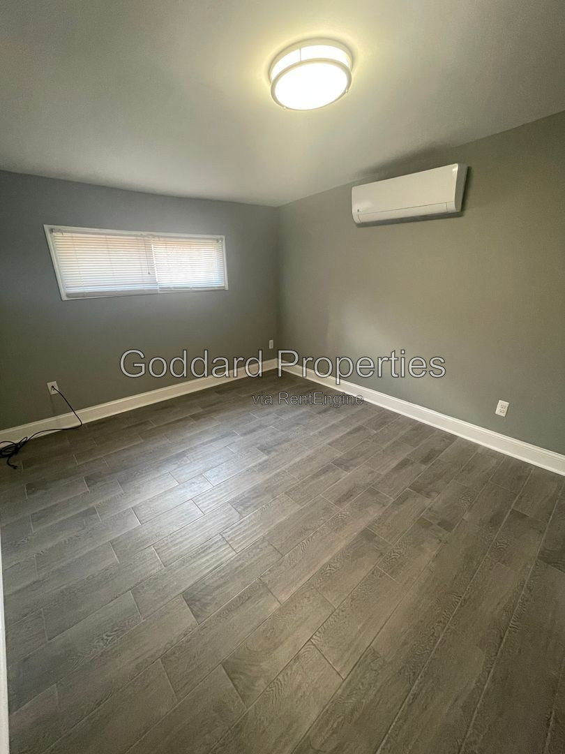 Gallery Image 18