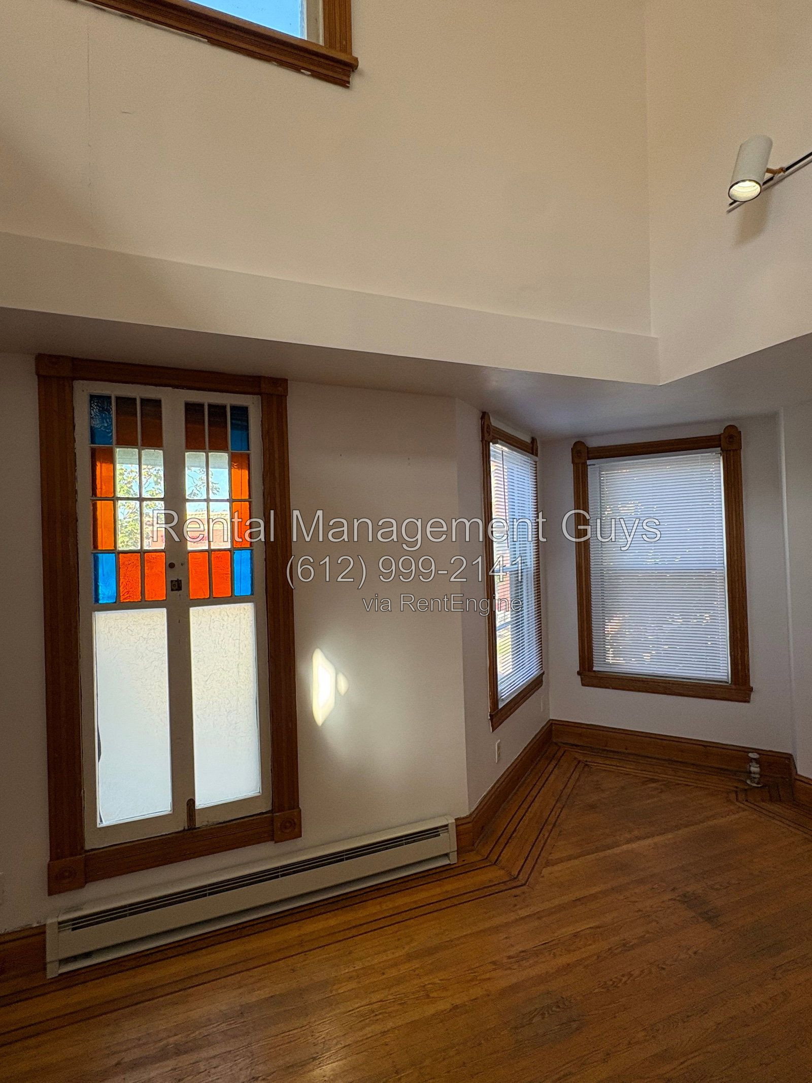 Gallery Image 19