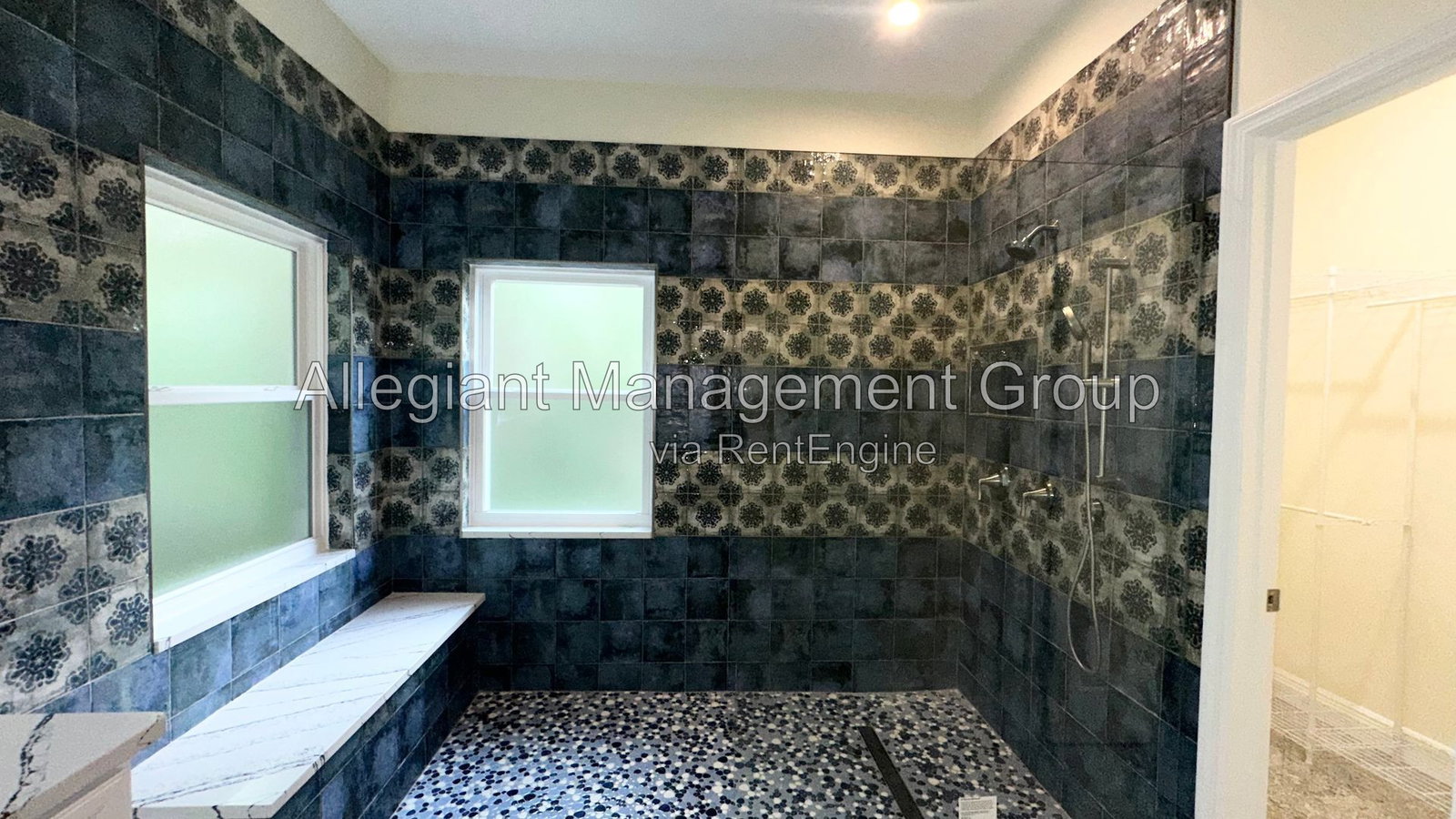 Gallery Image 25