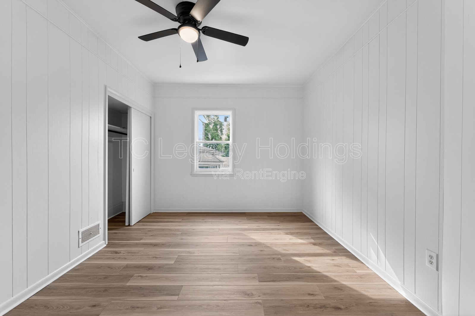 Gallery Image 29