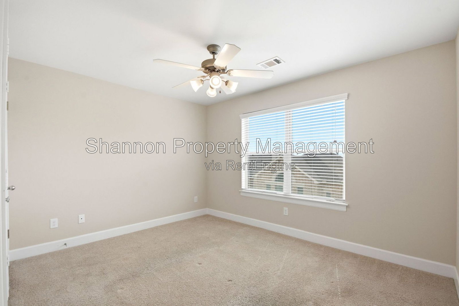 Gallery Image 33