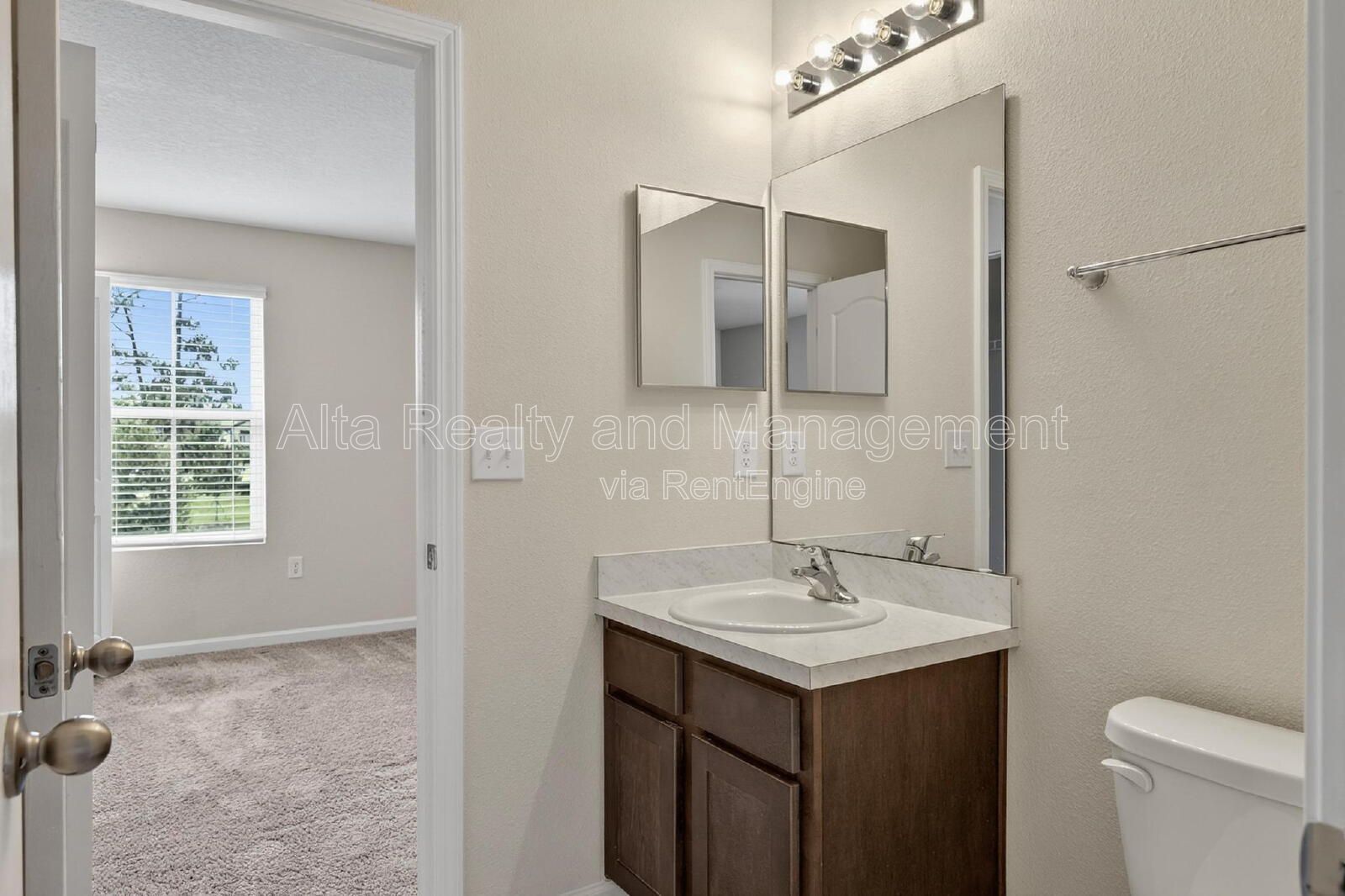 Gallery Image 19