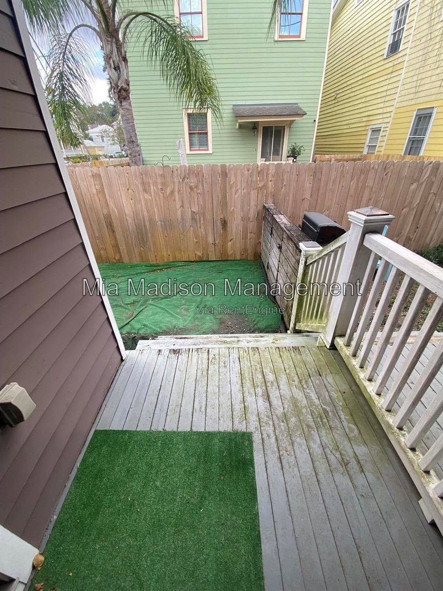 Gallery Image 10