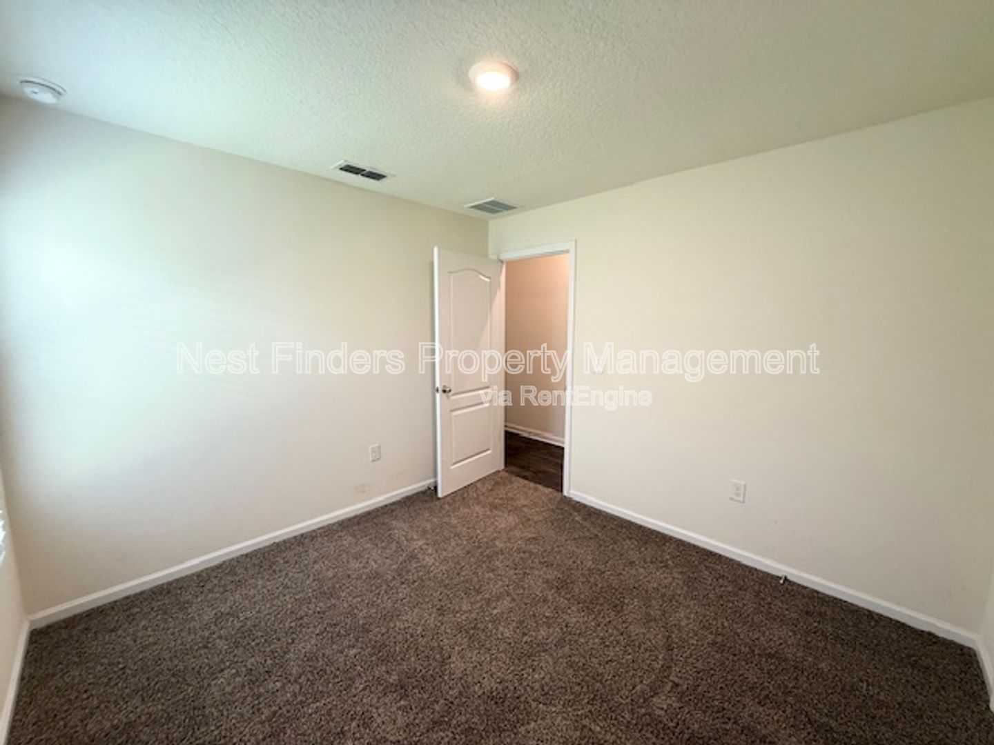 Gallery Image 19