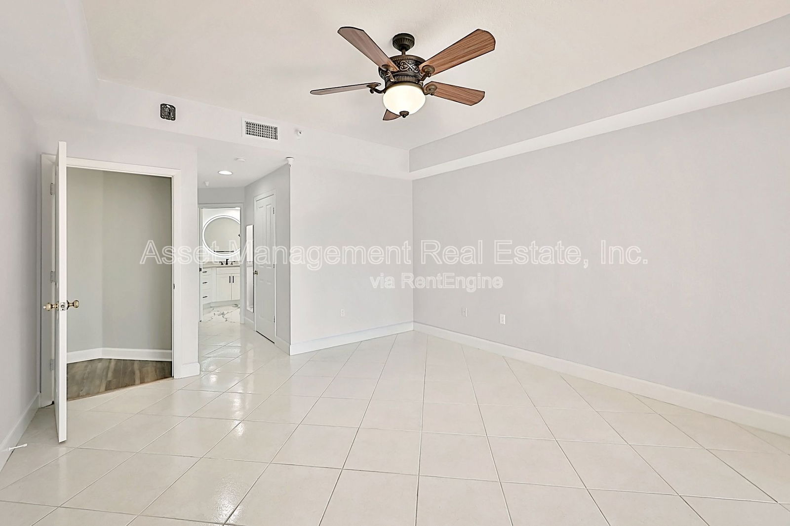 Gallery Image 33