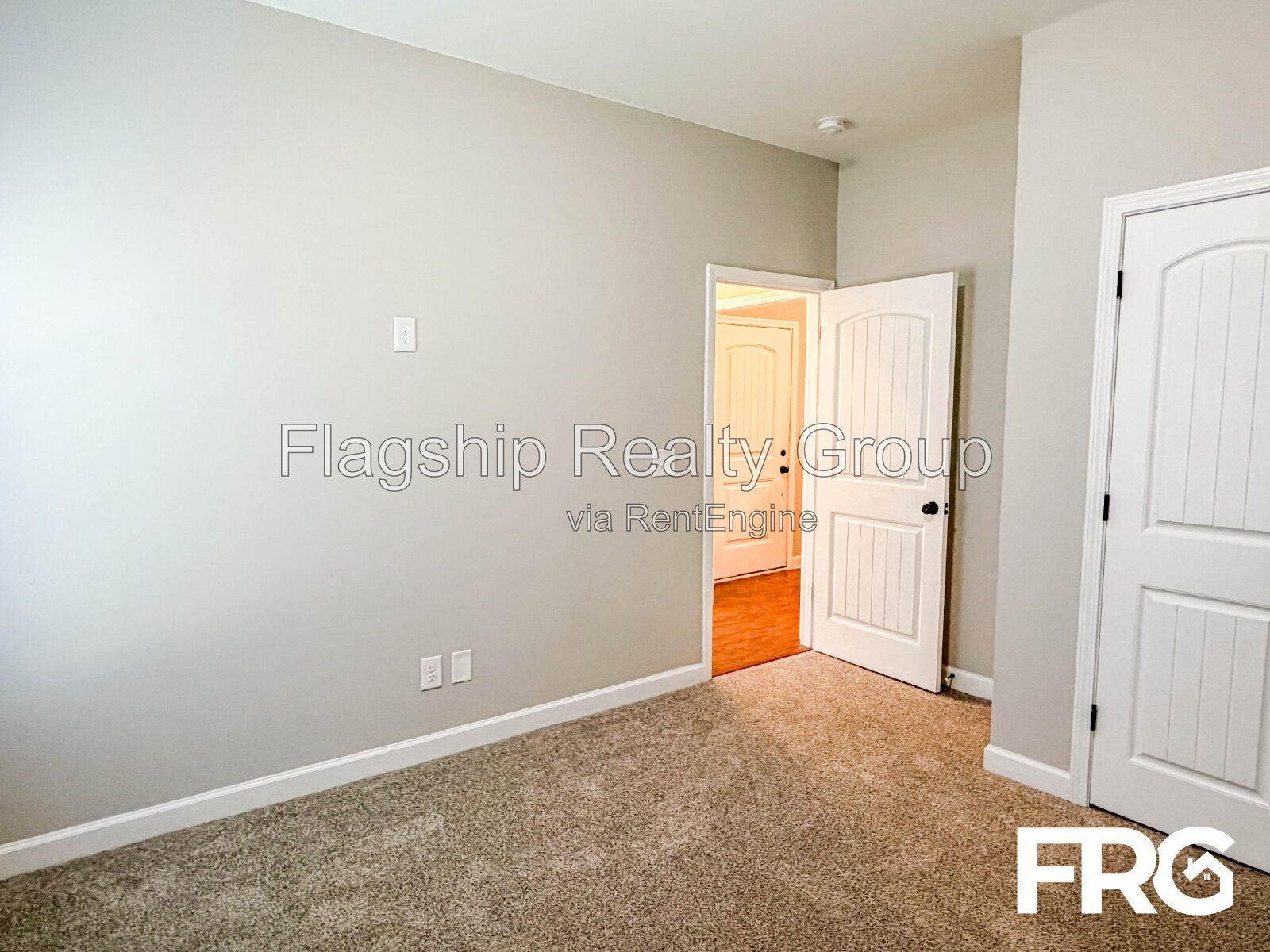 Gallery Image 16