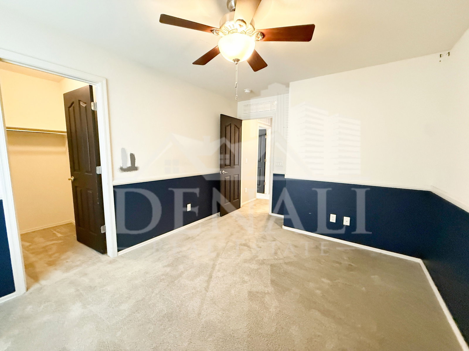 Gallery Image 22