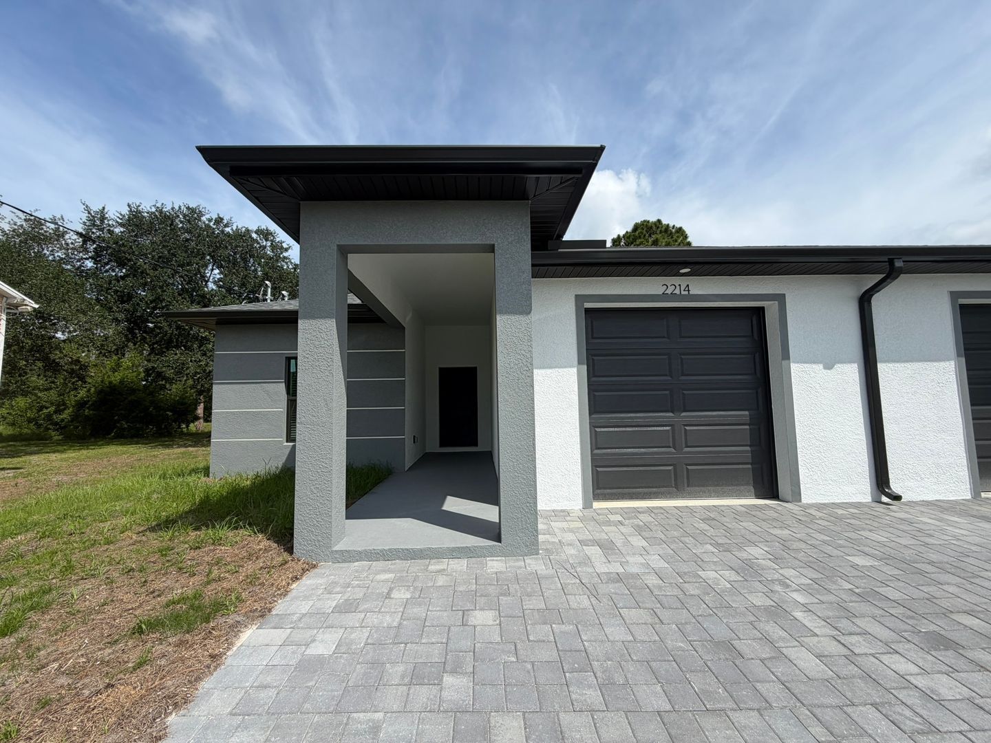 Gallery Image 0