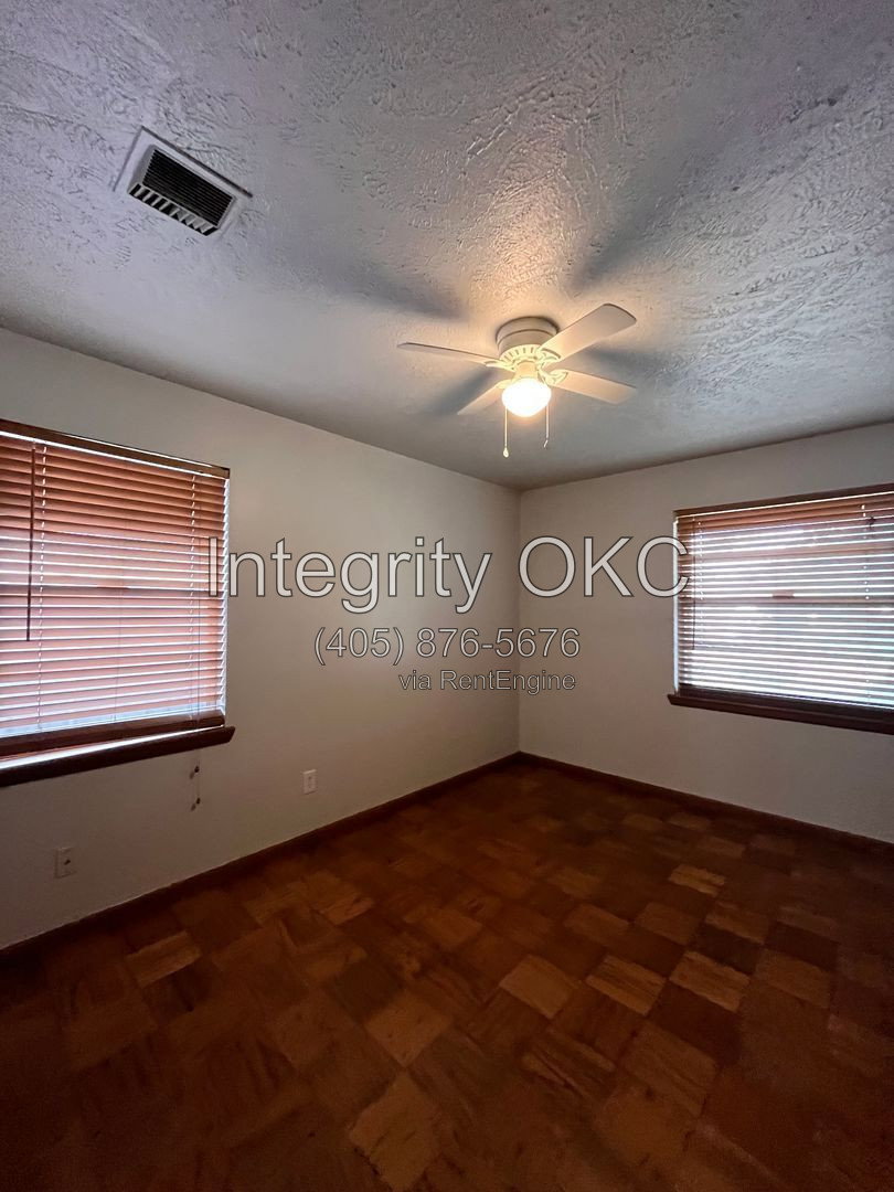Gallery Image 21