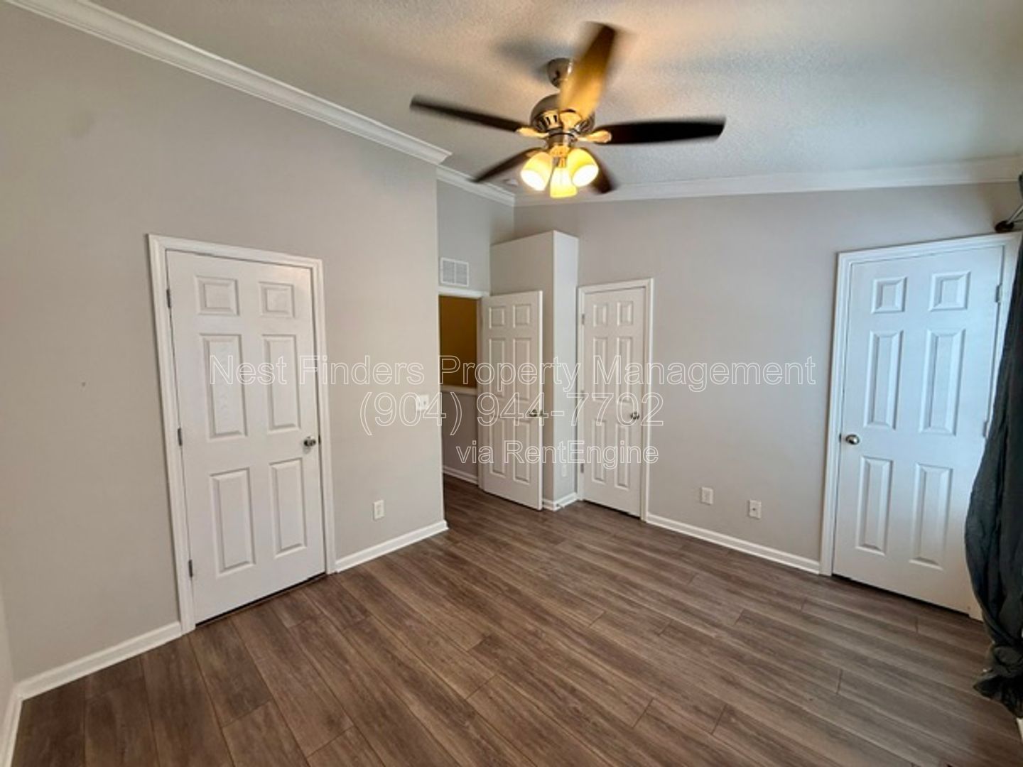 Gallery Image 17